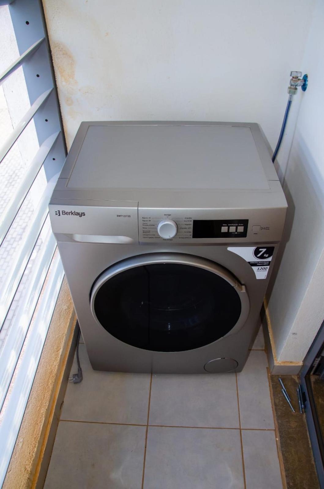 Apartamento T2 Equipado E Aconchegante. Praia Esterno foto