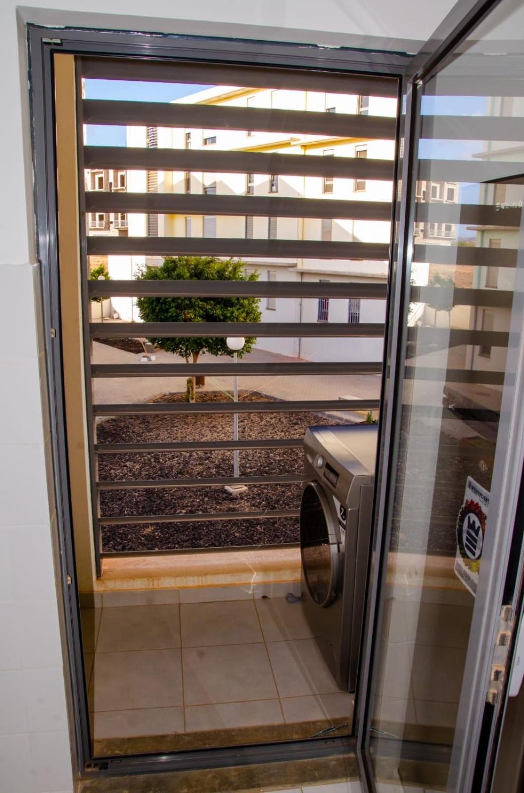 Apartamento T2 Equipado E Aconchegante. Praia Esterno foto