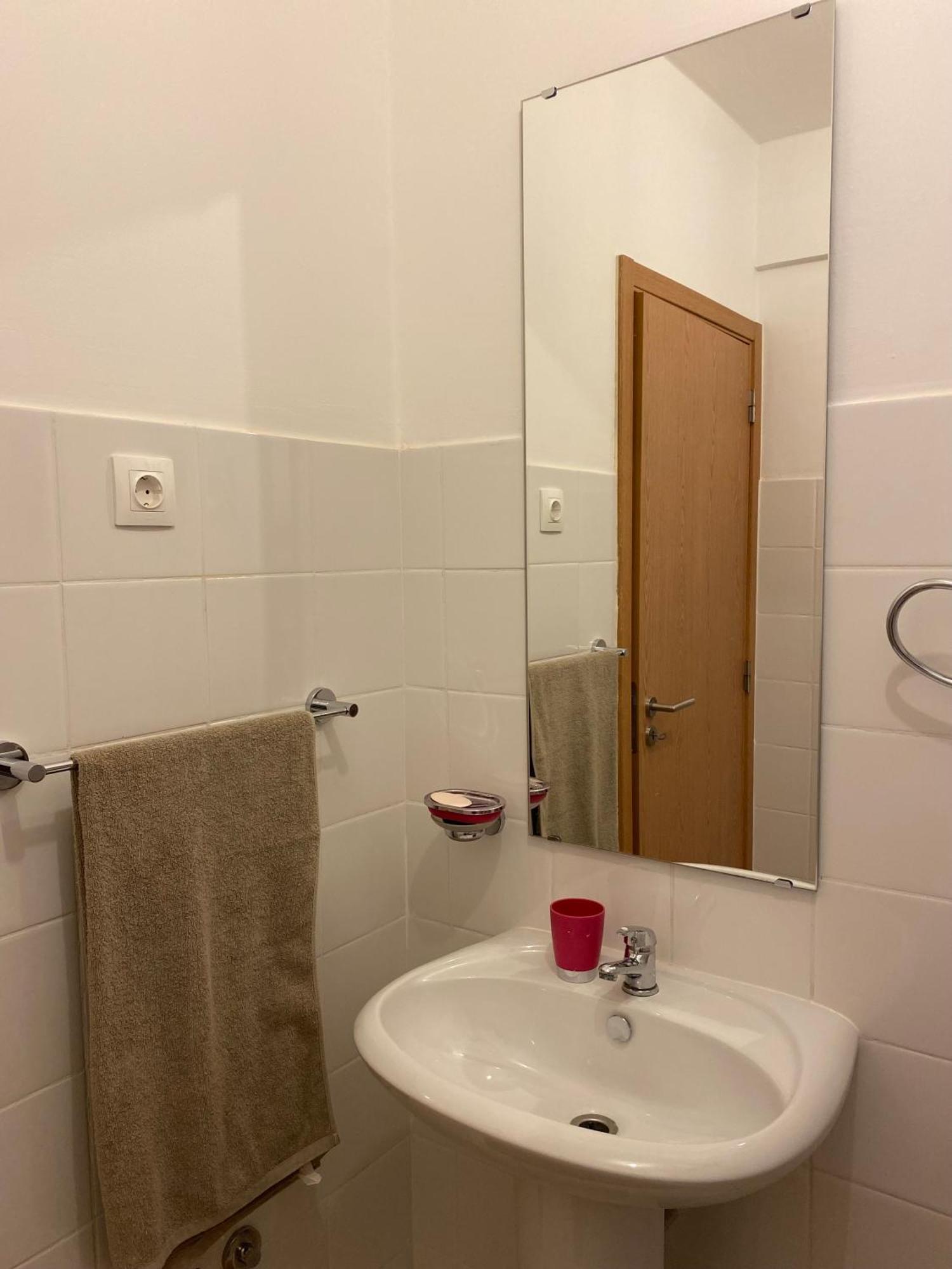 Apartamento T2 Equipado E Aconchegante. Praia Esterno foto